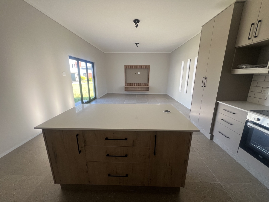 3 Bedroom Property for Sale in Nahoon Valley Park Eastern Cape